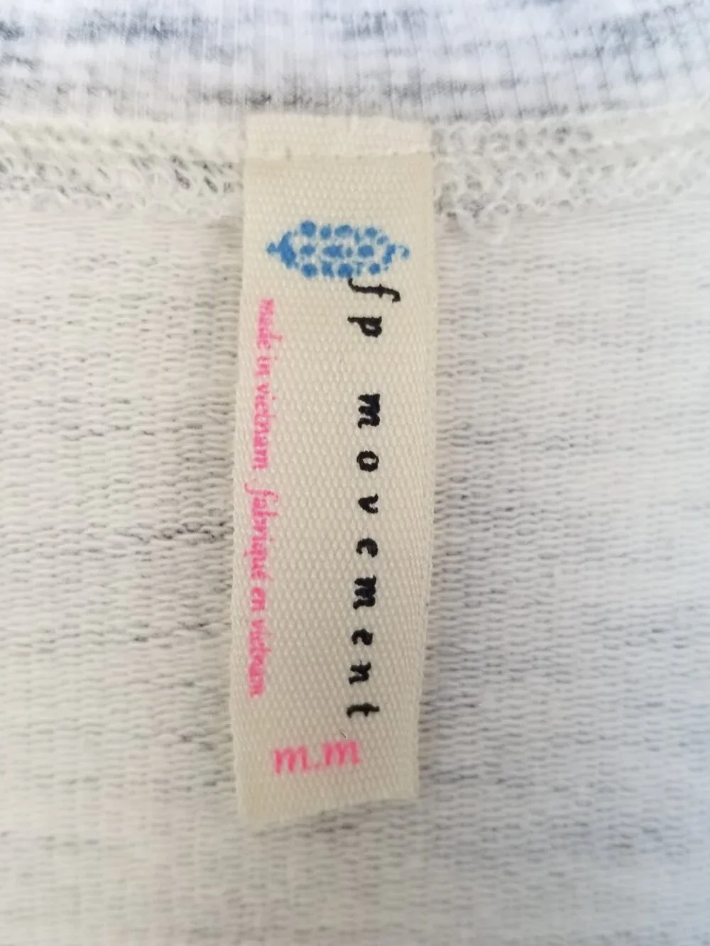FP Movement Gray Hoodie Markle Mesh Half-Zip Sweatshirt Size Medium Zip Pockets